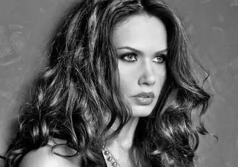 Oana Zăvoranu: ”Nu m-am uitat la cununia lui Pepe. Nu sunt masochistă”