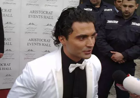 Pepe şi Raluca, emoţii la fiecare "Da" pe care l-au spus! | VIDEO