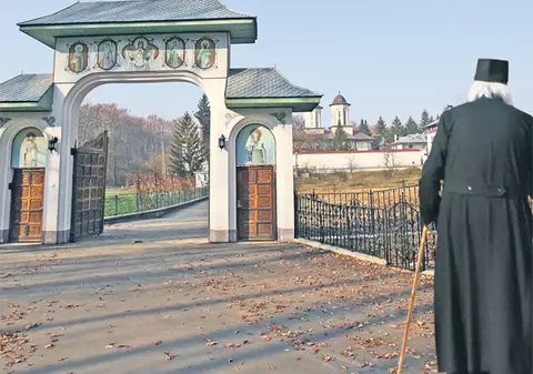 Am stat trei zile într-o "puşcărie de popi"