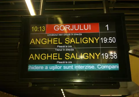”Când am văzut că metroul mai vine peste 10 ore am intrat în panică”