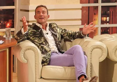 Radu Mazăre, la o şcoală din Constanţa: «Fetele trebuie să slăbească pentru a deveni fotomodele»