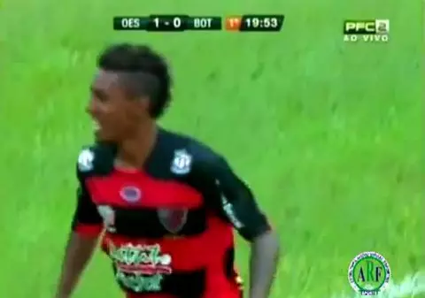 Weekendul blestemat al sportivilor! Un fotbalist brazilian a intrat în convulsii pe teren