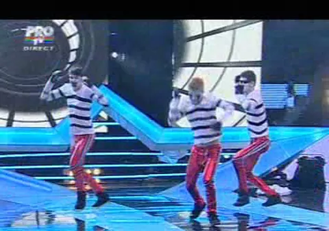 ROMÂNII AU TALENT | ”Mi-ar fi plăcut să lucraţi mai mult cu corpul”. Dansul nebunesc care nu l-a convins pe Mihai Petre| FOTO