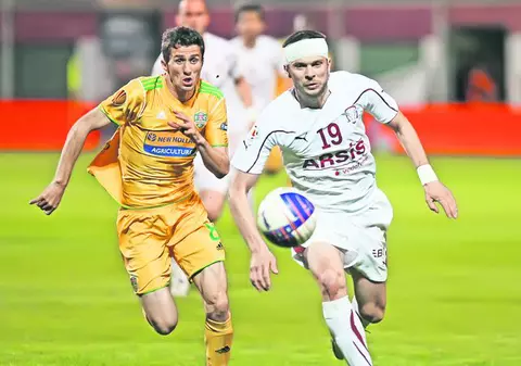 În Săptămâna Patimilor, femeile prezente la meciul cu FC Vaslui l-au terfelit în fel şi chip pe şeful LPF, Dumitru Dragomir: “Mitică, să ne pupi la p***rică!!!”