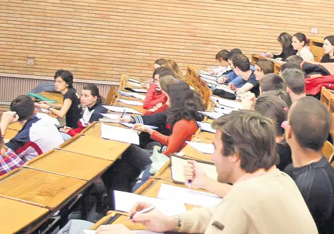 Studenția fără plată va fi un lux