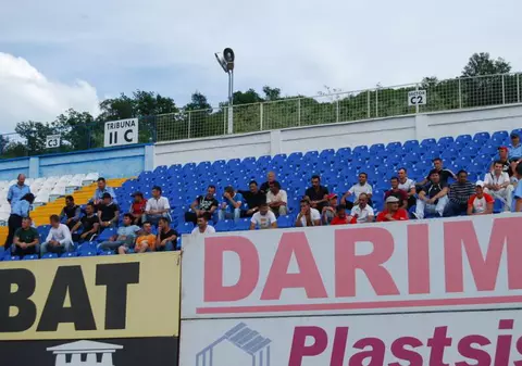 Meci de grad zero la Bistriţa: Gloria a jucat un amical cu echipa penitenciarului din localitate