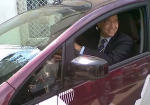 Ponta, prietenos cu mediul: "Am solicitat SPP o maşină hibrid, care să polueze cât mai puţin"