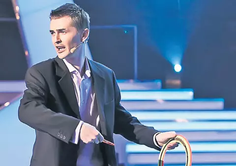 Cristian Gog răspunde acuzelor: "Dacă aş spune în timpul numerelor că nu e pe bune ce fac, n-aş avea de ce să mai urc pe scenă"