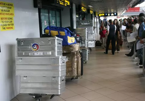 “Tricolorii” au plecat spre Elveţia