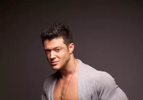 Victor Slav, deloc pretenţios: "Nu îmi achiziţionez doar haine de firmă"