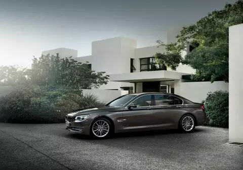 Ce limuzină! Vezi cum arată noul BMW Seria 7 facelift! | VIDEO
