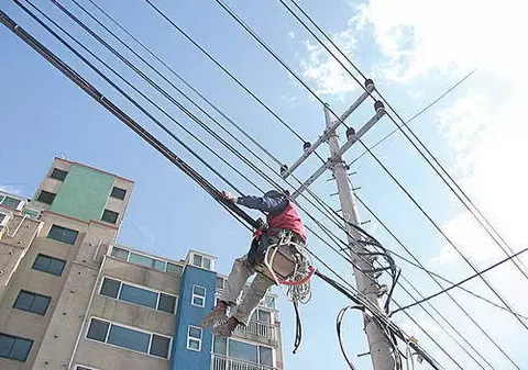 Vezi unde se opreşte mâine curentul electric