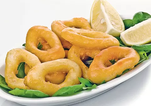 Găteşte greceşte! Iată trei preparate delicioase cu iz de tavernă