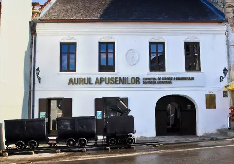 Aurul Apusenilor - deocamdată, obiect de muzeu  