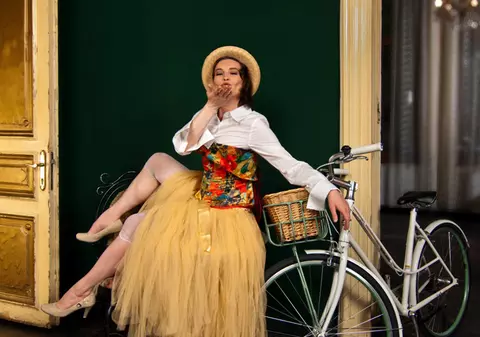 Coana Miţa Biciclista pleacă în Tur(neu)! 