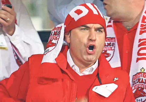 Borcea, ce-ţi mai arde de caterincă! I-a luat la mișto pe toți oficialii Rapidului