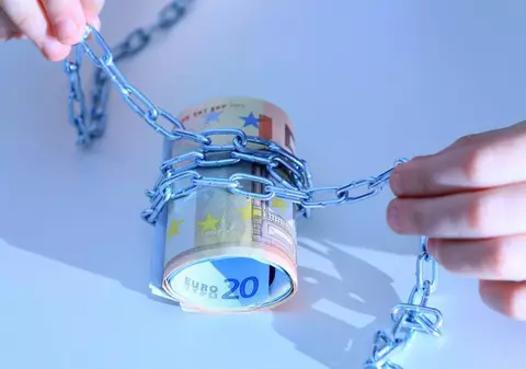 Avertismentul care SPERIE un întreg continent: "Grecia VA IEŞI din zona euro de la 1 ianuarie 2013"