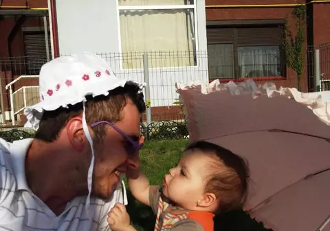 Dan Cruceru, topit după fetiţa lui!
