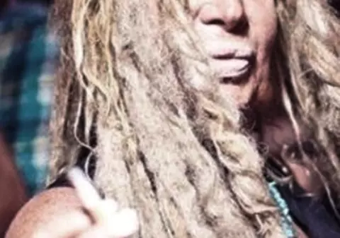 "E SATANA! FUGIŢI, SALVAŢI-VĂ!" Oamenii au îngheţat când au văzut arătarea! FOTO