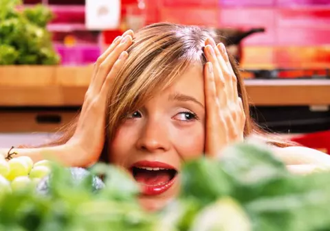 Apocalipsa a mai făcut o victimă! O tânără de 16 ani s-a sinucis din cauza predicţiilor