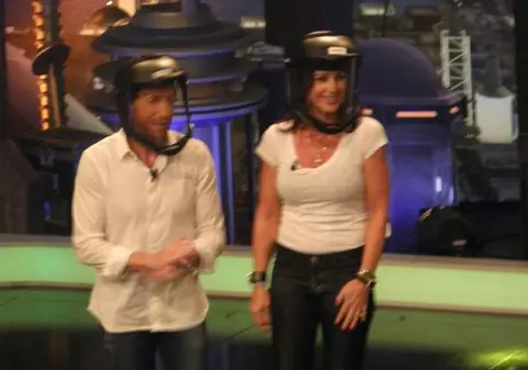 Nadia Comăneci a dispărut în direct la TV. Dar s-a întors teafără printre noi şi ne povesteşte experienţa demenţială!