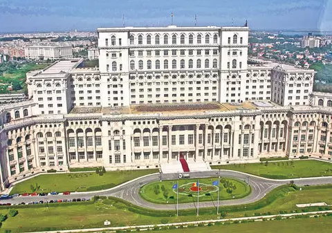 Channel 5 vrea să deschidă transmisia de la finala Europa League cu "palatul lui Ceauşescu" 