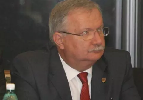 Ioan Mang, implicat într-un scandal de plagiat: ”Mă gândesc la demisie”