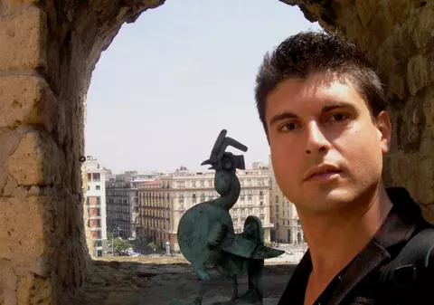 Oliver Popa a cântat la Napoli! Tenorul care i-a cântat Pippei la ureche a vizitat oraşul Pompei!