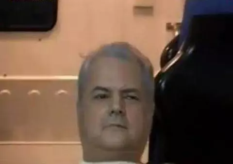 De la Mozart, la Salam! BLESTEMUL lui Năstase în închisoare: MANELELE!