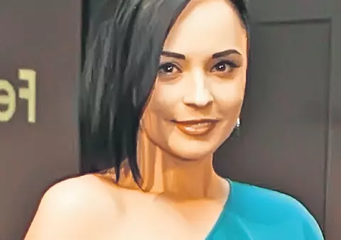 Andreea Marin, despre motivul divorţului Mihaelei Rădulescu de Ştefan Bănică jr: «Eu sunt o norocoasă»