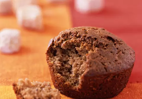 Brioşe de casă cu ciocolată