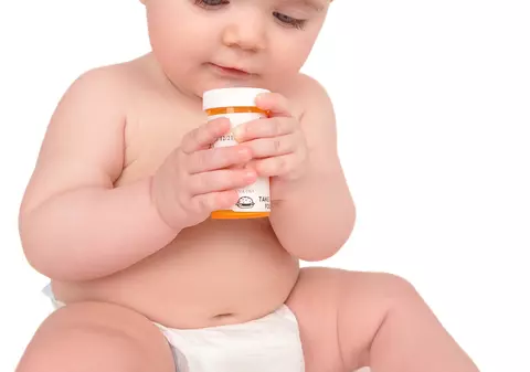 Îi dai vitamine ca și cum i-ai da bomboane? 