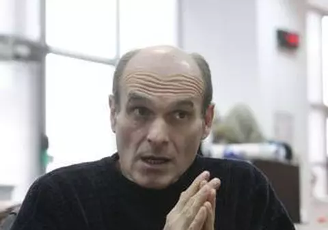 CTP îl face PRAF pe Ponta: ”Şi un analfabet şi-ar da seama că e plagiat”