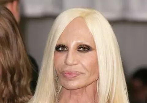 Donatella Versace: "Arăt atât de bine pentru că dorm în congelator"