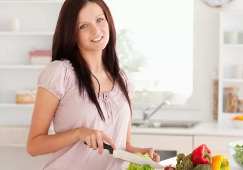 Dietă: Vezi ce alimente te fac fericită