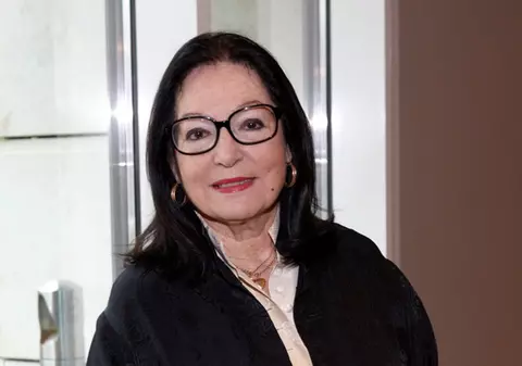 Drama unei cântăreţe! Nana Mouskouri: "Nimeni nu mai este interesat de ce fac"