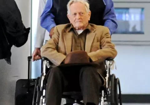 Tatăl lui Mel Gibson divorţează la 93 de ani. Te mai miri că actorul are o viaţă sentimentală zbuciumată?!