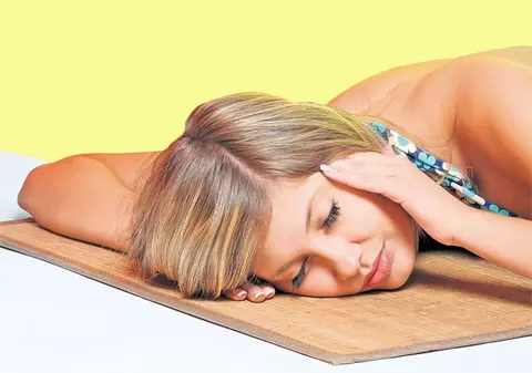 ALARMĂ! Pericol de insolaţie! Află cum previi şi cum tratezi efectele unei expuneri îndelungate la soare