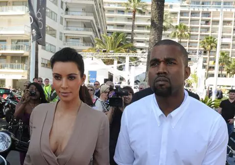 Kanye West a primit un cadou de 700.000 de dolari de la Kim Kardashian