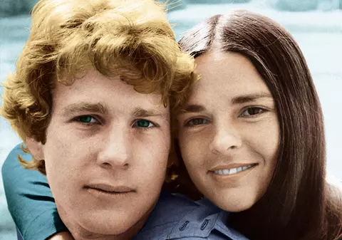 Soarta eroului din filmul la care a plâns planeta întreagă, LOVE STORY, e pecetluită: Ryan O'Neal mai are patru luni de trăit!