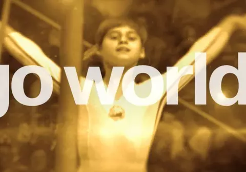 Imaginea Nadiei Comăneci face înconjurul lumii