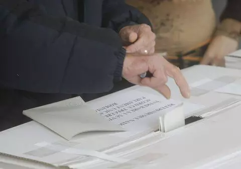 REZULTATE ALEGERI LOCALE 2012  | DEVA - USL IA PRIMĂRIA (52%) şi preşedinţia CJ Hunedoara