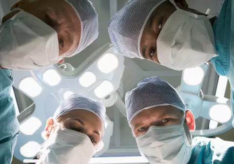 Primul transplant de uter din Statele Unite a EȘUAT