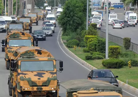 Se pregătește un nou război? Turcia trimite trupe la graniţa cu Siria