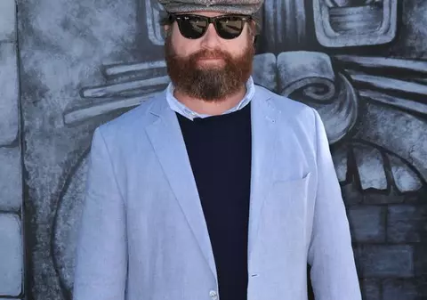 Adio, burlăcie! Zach Galifianakis, din "Marea mahmureală", se însoară