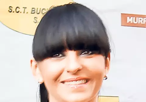 Giulia va avea botez cu 200 de invitaţi