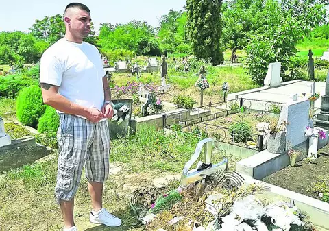 Soţul încearcă să o ajute pe Carmen Bejan să îşi revină după moartea fiicei lor: «Vrem să avem încă un copil»