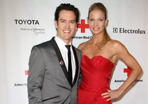 Mark-Paul Gosselaar, vedeta din "Salvaţi de clopoţel", s-a recăsătorit