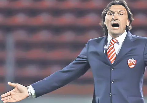 Înaintea Supercupei României, cu CFR Cluj, antrenorul lui Dinamo, Dario Bonetti, ştie ce vrea: «Ne-am dori să avem o baghetă magică!»