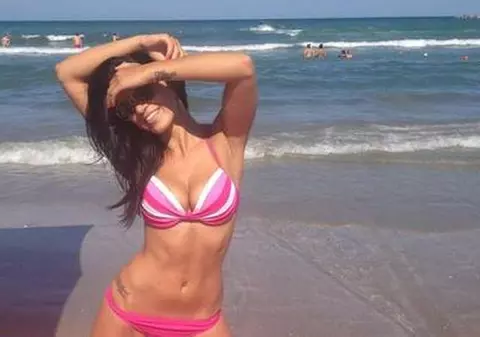 Adelina Pestrițu se înfometează pentru a arăta bine la plajă: ”Nu mănânc decât pepene”